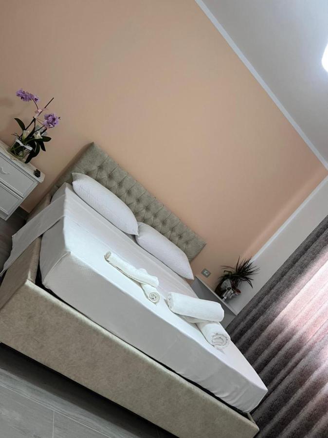 Fiori Rooms Vlorë Exterior foto